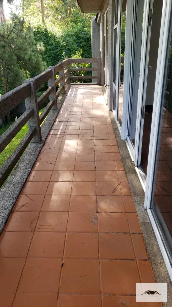 EN RENTA AMPLIA CASA CON JARDIN KM.13 CAES — Casa en Alquiler en Villas del Campo, Carretera a El Salvador, Guatemala, Ciudad — foto 6 de 10