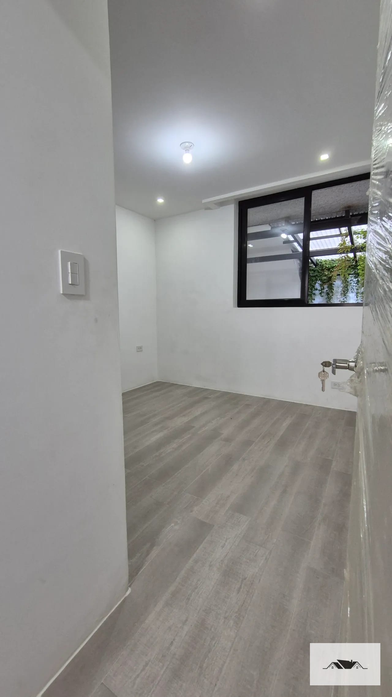 En Renta Townhouse Zona 15 — Casa en Alquiler en Vista Hermosa I, Zona 15, Guatemala, Ciudad — foto 2 de 13