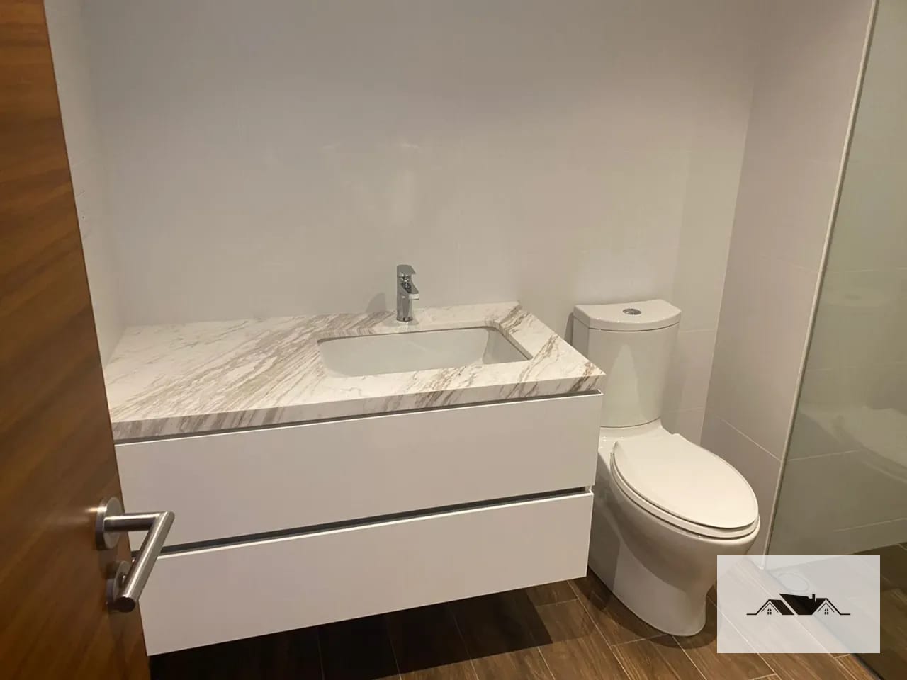 En Renta Apartamento Zona 10 AVIA — Apartamento en Alquiler en Zona 10, Guatemala, Ciudad — foto 4 de 9