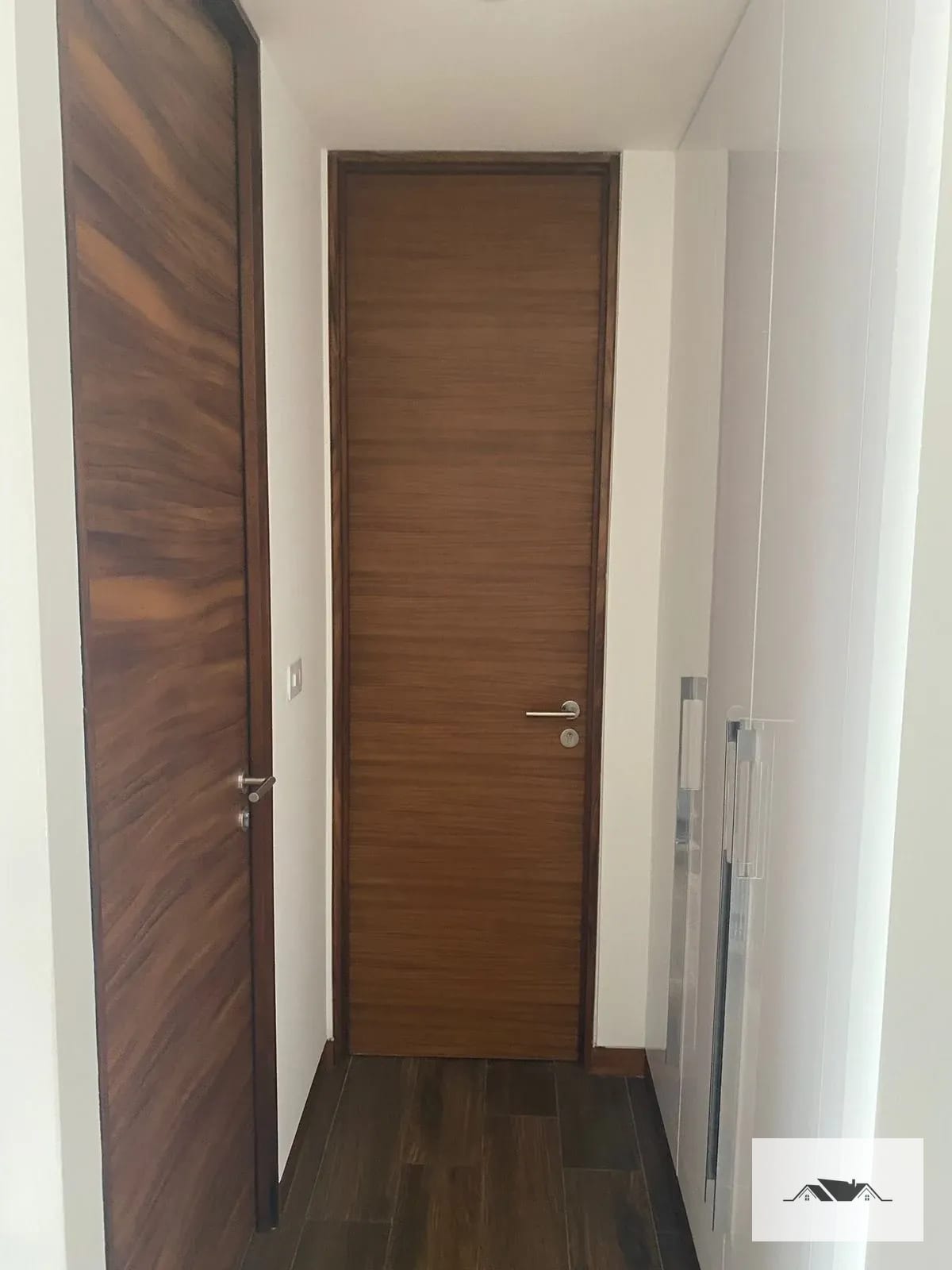 En Renta Apartamento Zona 10 AVIA — Apartamento en Alquiler en Zona 10, Guatemala, Ciudad — foto 5 de 9