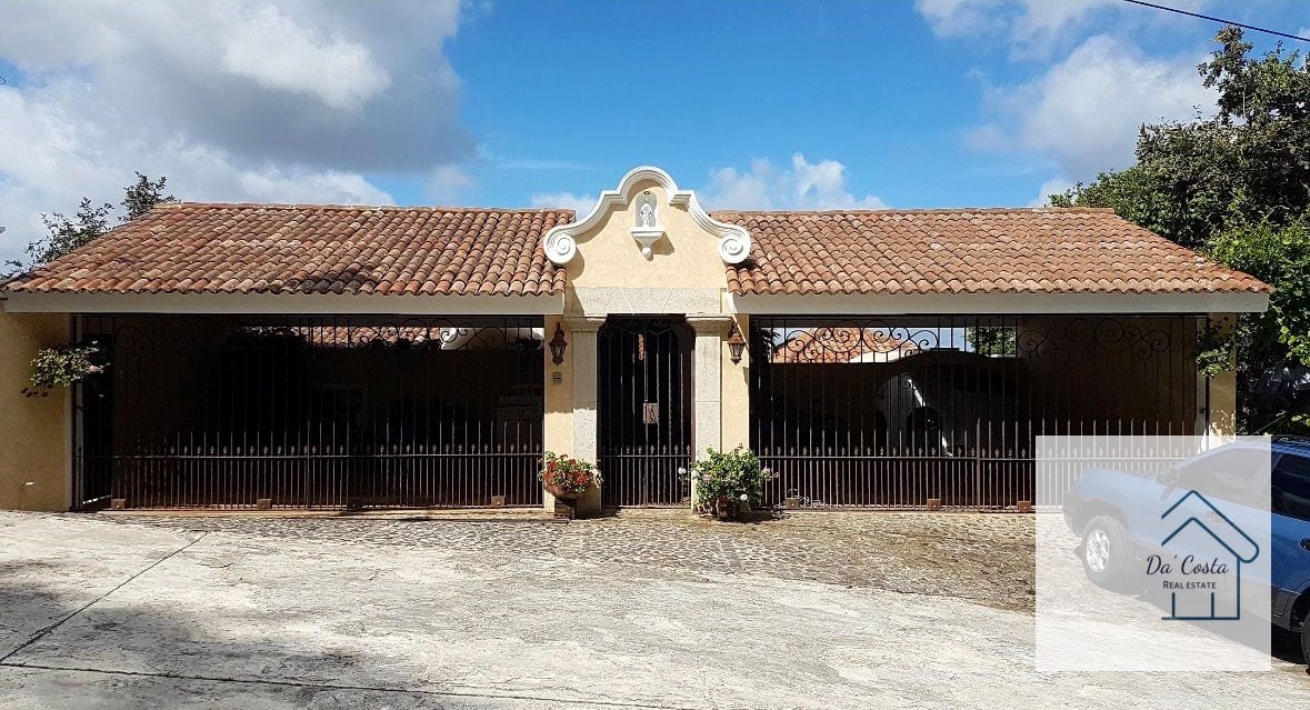Casa en venta Altos de Miralvalle — Casa en Venta en Zona 1 Mixco, Guatemala, Ciudad — foto 1 de 17