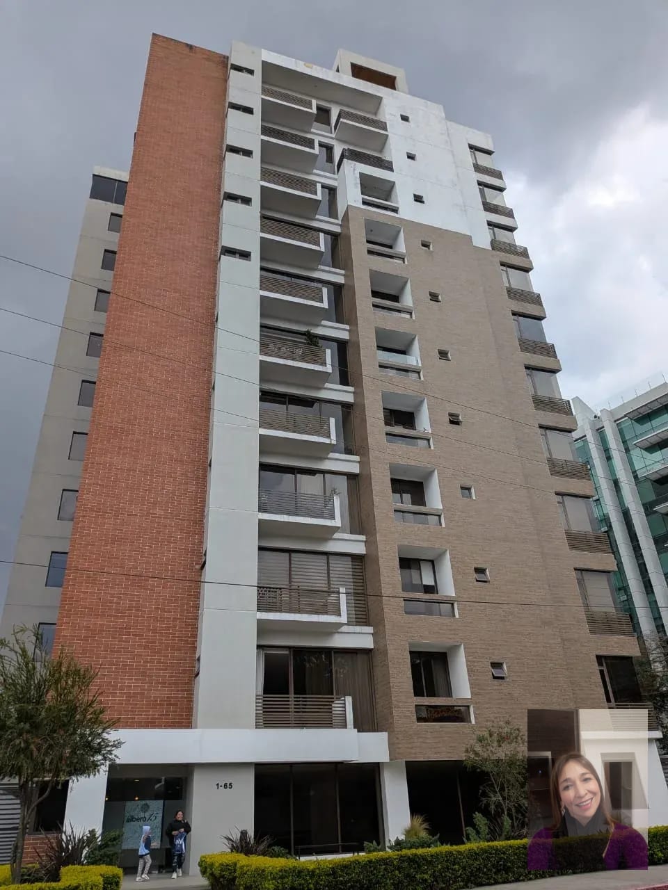 Fachada — Apto de 2 habitaciones totalmente equipado en Albero, Vista Hermosa — Apartamento en Venta en Álbero 15, Zona 15, Guatemala, Ciudad — foto 1 de 17