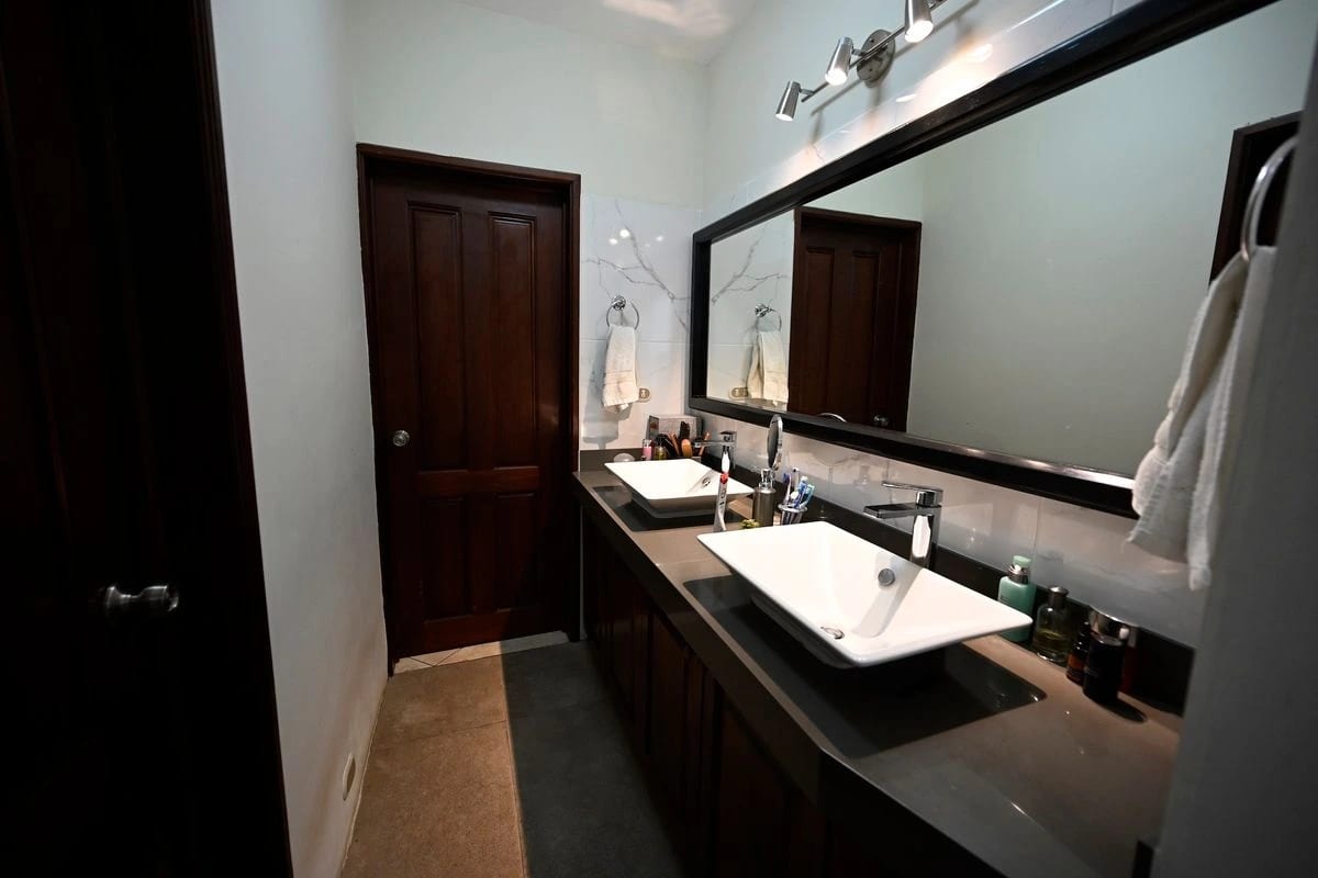 Casa en Condominio Entre Bosques Km 18 CAES (cerca de Sporta) - en Venta — Casa en Venta en Carretera a El Salvador, Guatemala, Ciudad — foto 15 de 17