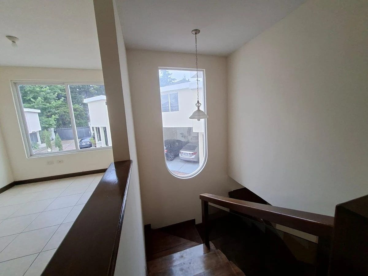 Casa en condominio con doble garita, Km 21.5 CAES - en Venta — Casa en Venta en km 21-25, Carretera a El Salvador, Guatemala, Ciudad — foto 8 de 17