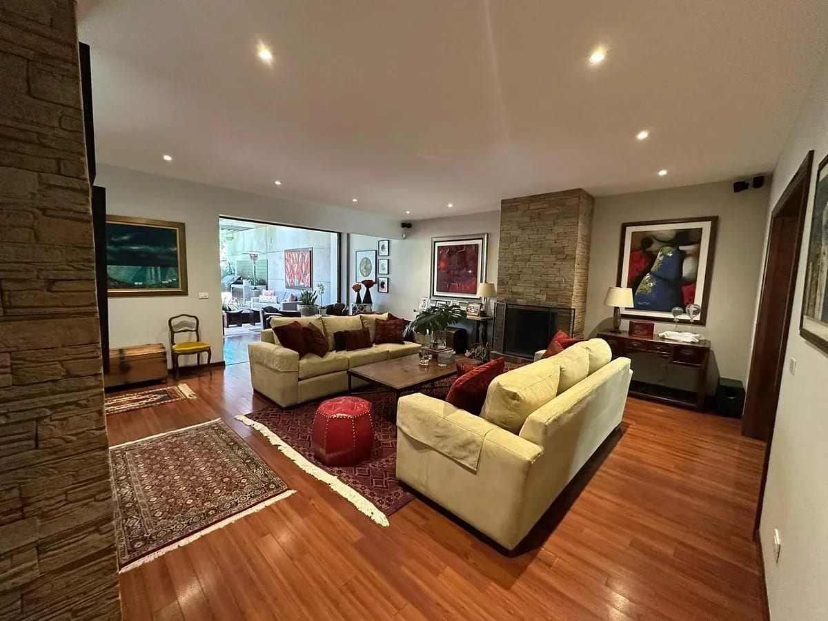 Casa Frente al bosque en Venta - Km 14.1 Condominio Puerta Grande — Casa en Venta en Santa Catarina Pinula, Guatemala, Ciudad — foto 1 de 8