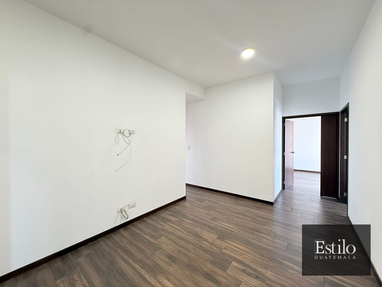 Precioso Apartamento Con Dorm De Servicio Z.10 — Apartamento en Venta en Casa Acueducto, Zona 10, Guatemala, Ciudad — foto 9 de 17