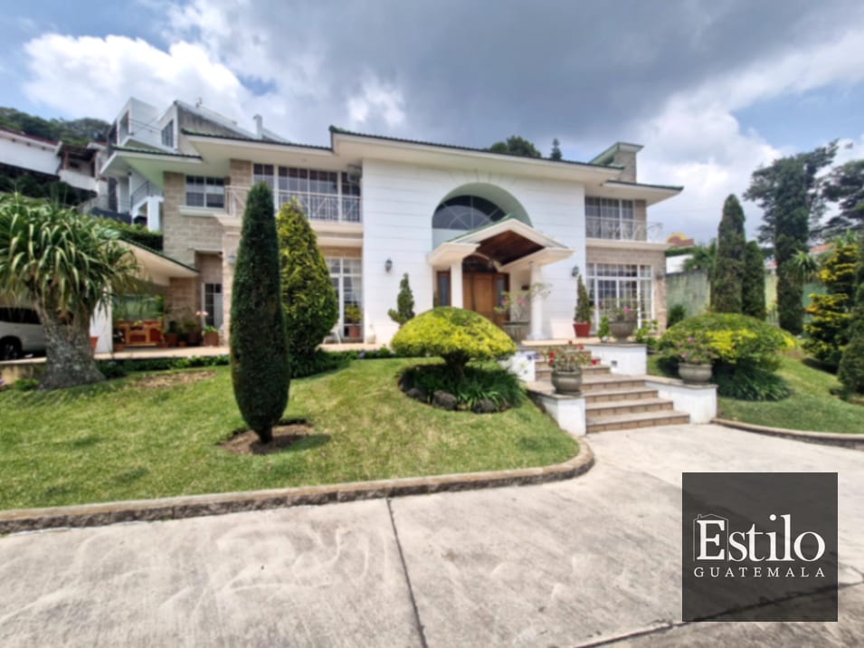 Hermosa y Elegante Casa En las Cumbres — Casa en Venta en Las Cumbres, Zona 16, Guatemala, Ciudad — foto 1 de 10