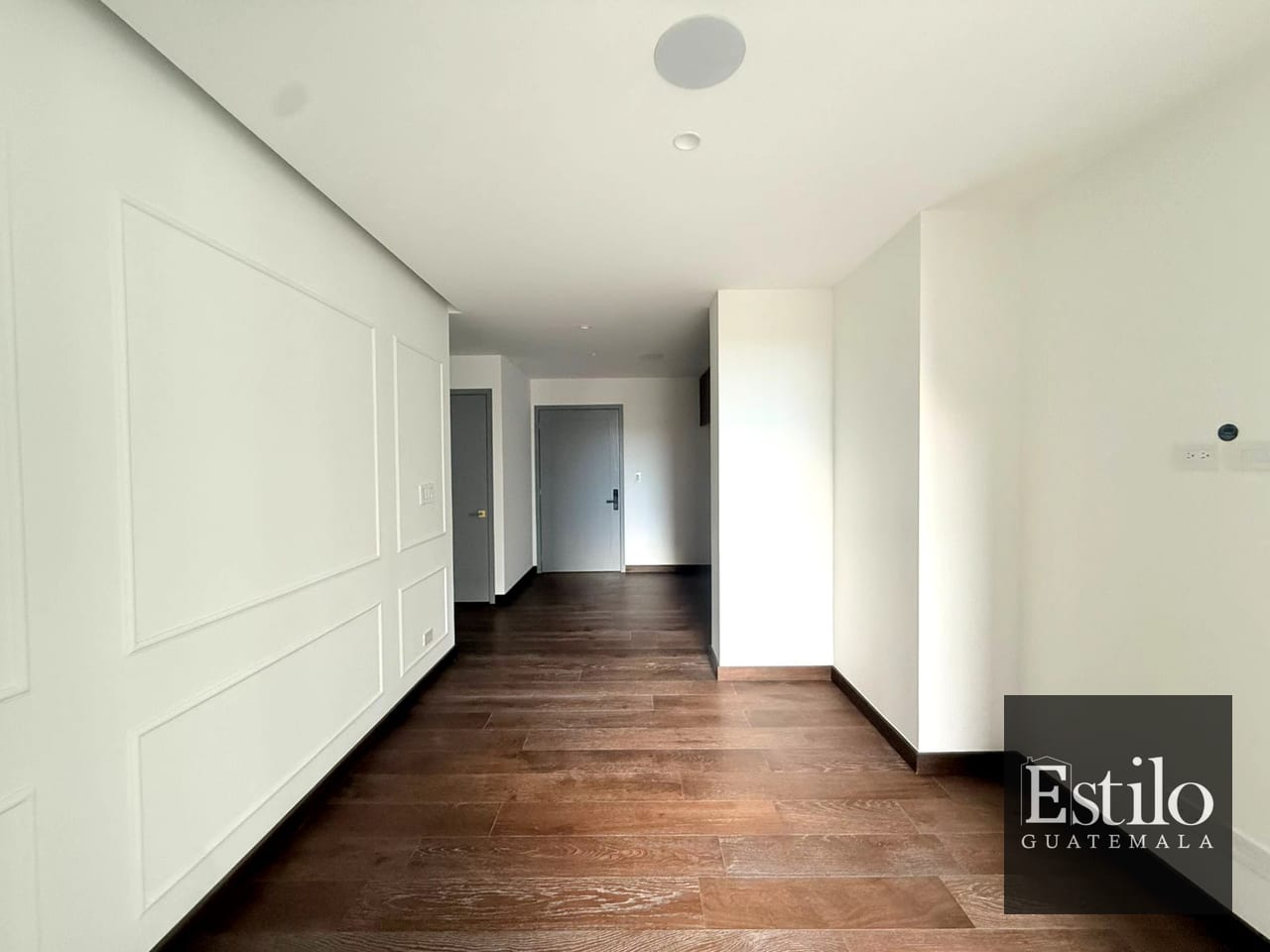 Hermoso Apartamento A Super Precio — Apartamento en Venta en Zona 10, Guatemala, Ciudad — foto 9 de 11