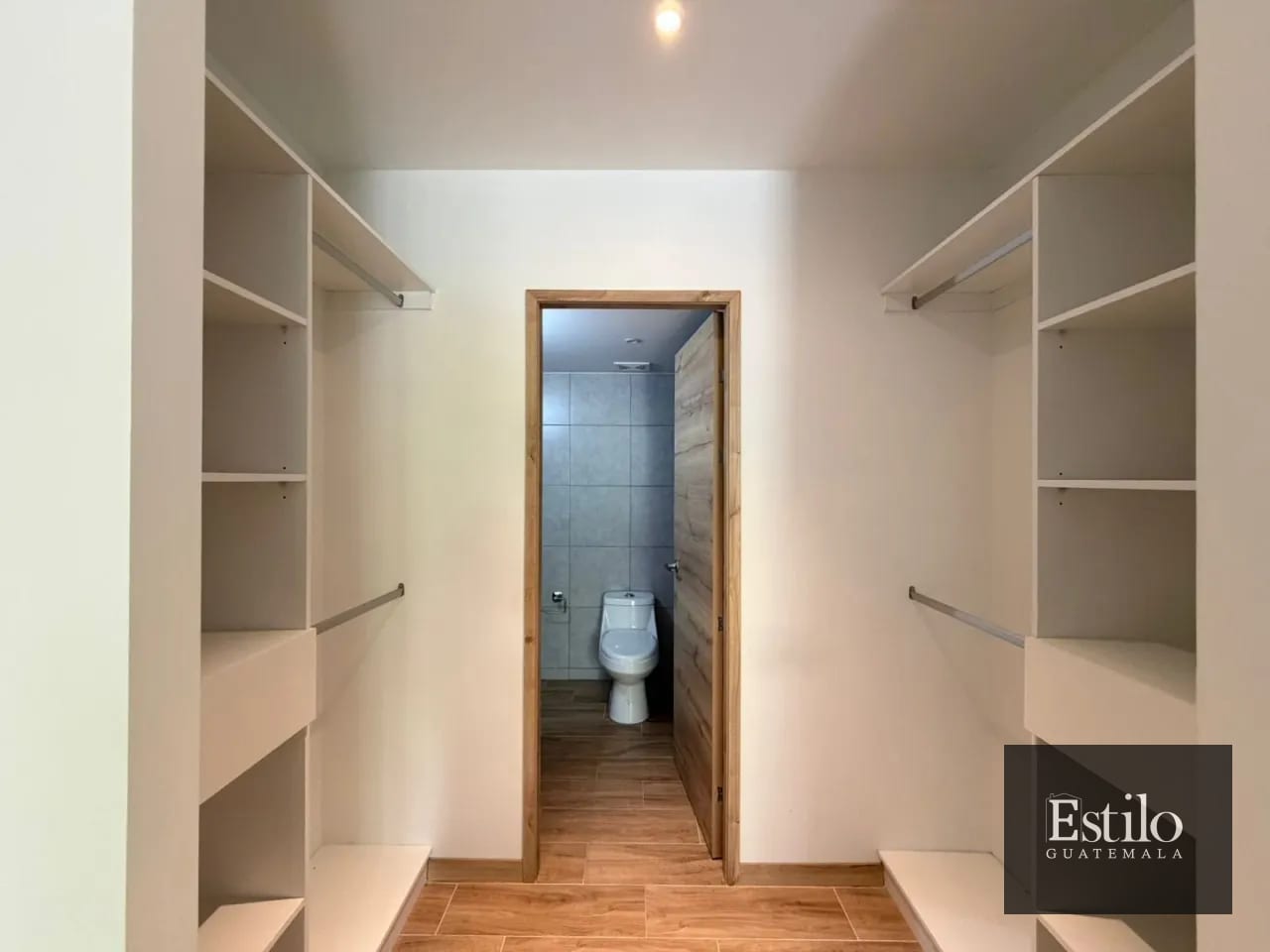 Precioso Apartamento Con Salida Al Jardín Z.9 — Apartamento en Venta en Cendana, Zona 9, Guatemala, Ciudad — foto 6 de 13
