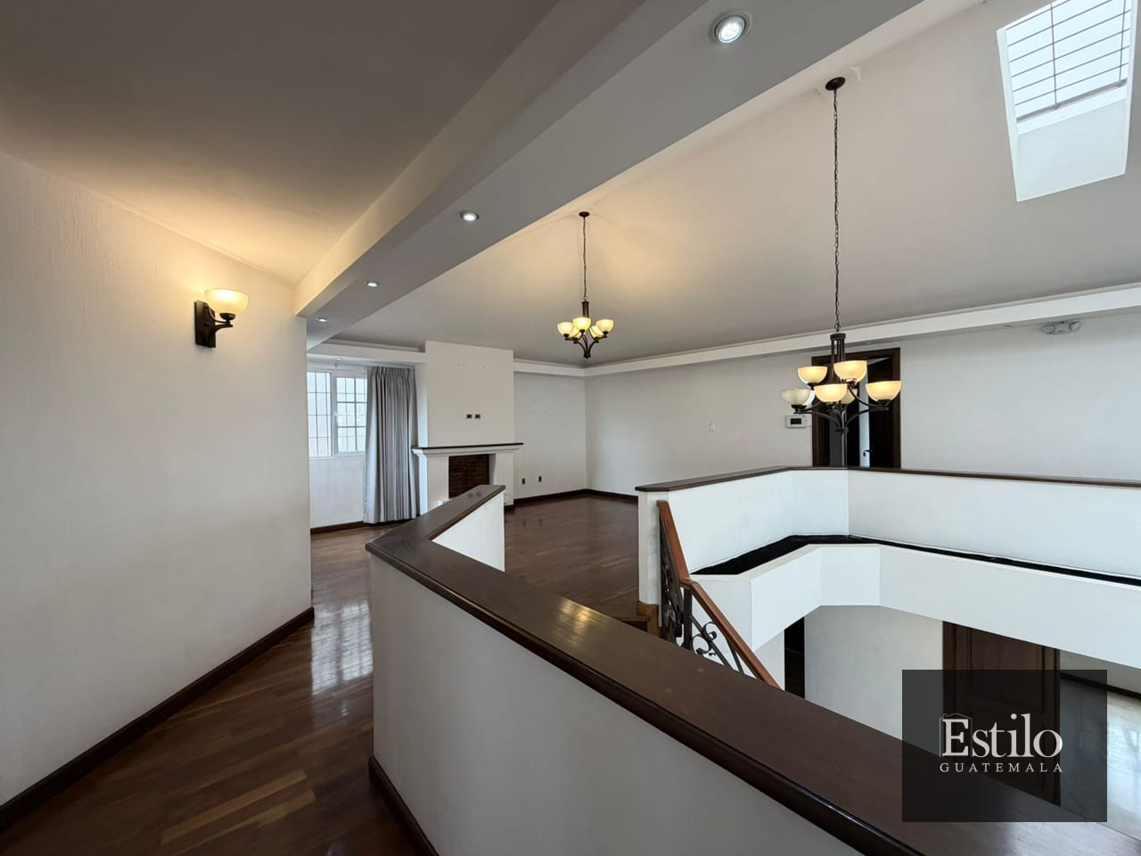 PRECIOSA CASA EN VENTA ZONA 16 — Casa en Venta en Zona 16, Guatemala, Ciudad — foto 6 de 17