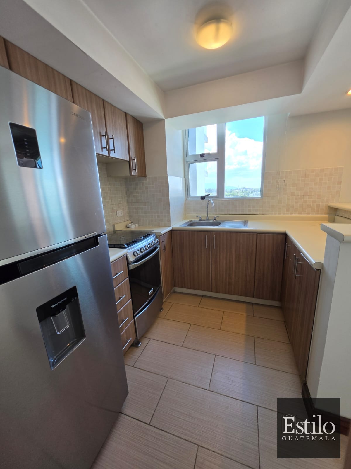 Precioso Apartamento en Alquiler Z.14 — Apartamento en Alquiler en Condado La Villa, Zona 14, Guatemala, Ciudad — foto 4 de 13