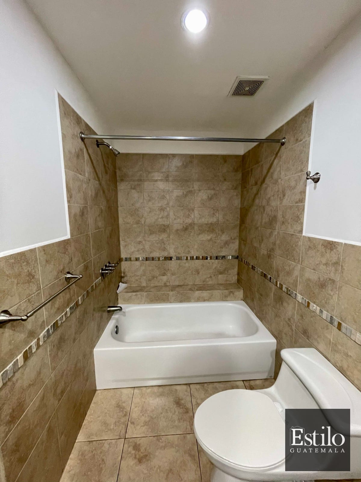 Precioso Apartamento en Alquiler Z.14 — Apartamento en Alquiler en Vivaldi, Zona 14, Guatemala, Ciudad — foto 8 de 8