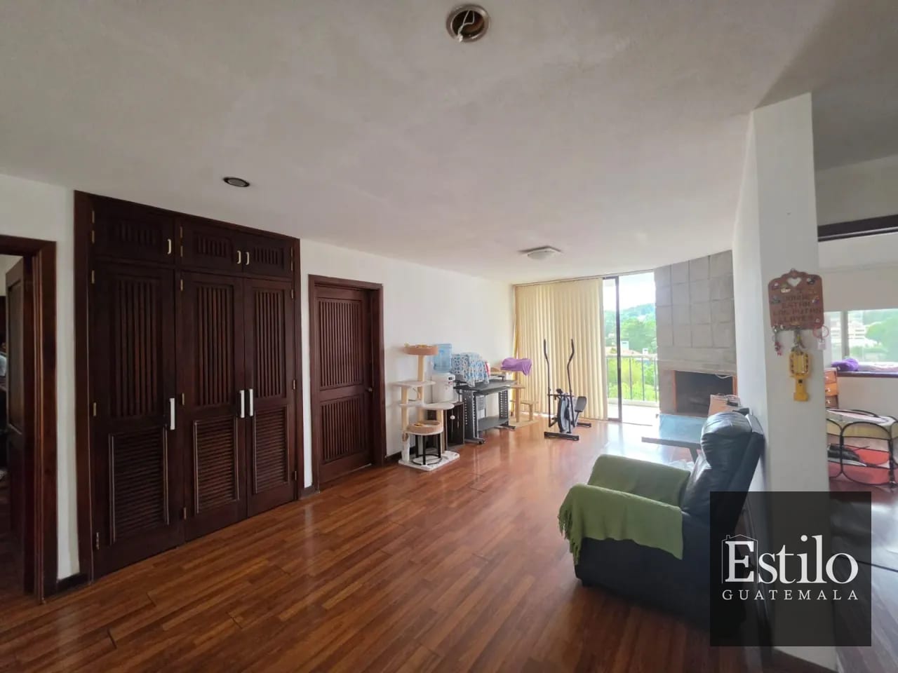 Preciosa Casa Km 16.5 CES — Casa en Venta en La Kaskada, Carretera a El Salvador, Guatemala, Ciudad — foto 3 de 5