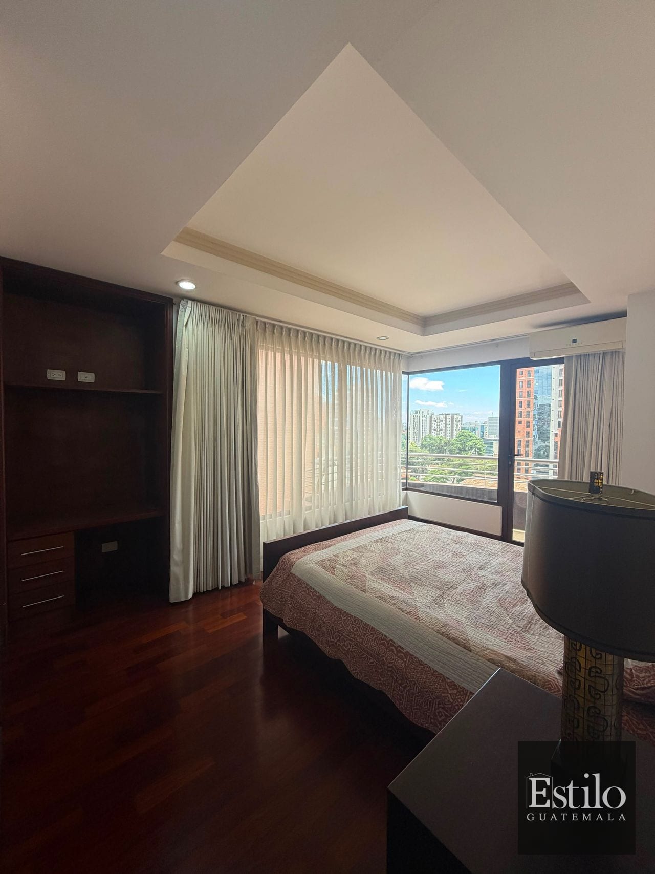 Espectacular Apartamento En Renta Zona 10 — Apartamento en Alquiler en Santa María, Zona 10, Guatemala, Ciudad — foto 1 de 12
