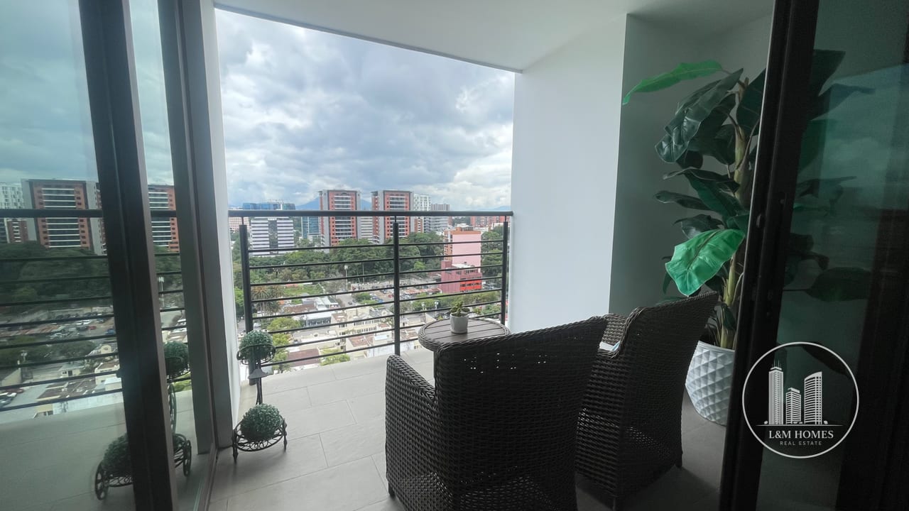 Lindo Apartamento amueblado zona 10 — Apartamento en Alquiler en Zona 10, Guatemala, Ciudad — foto 3 de 9