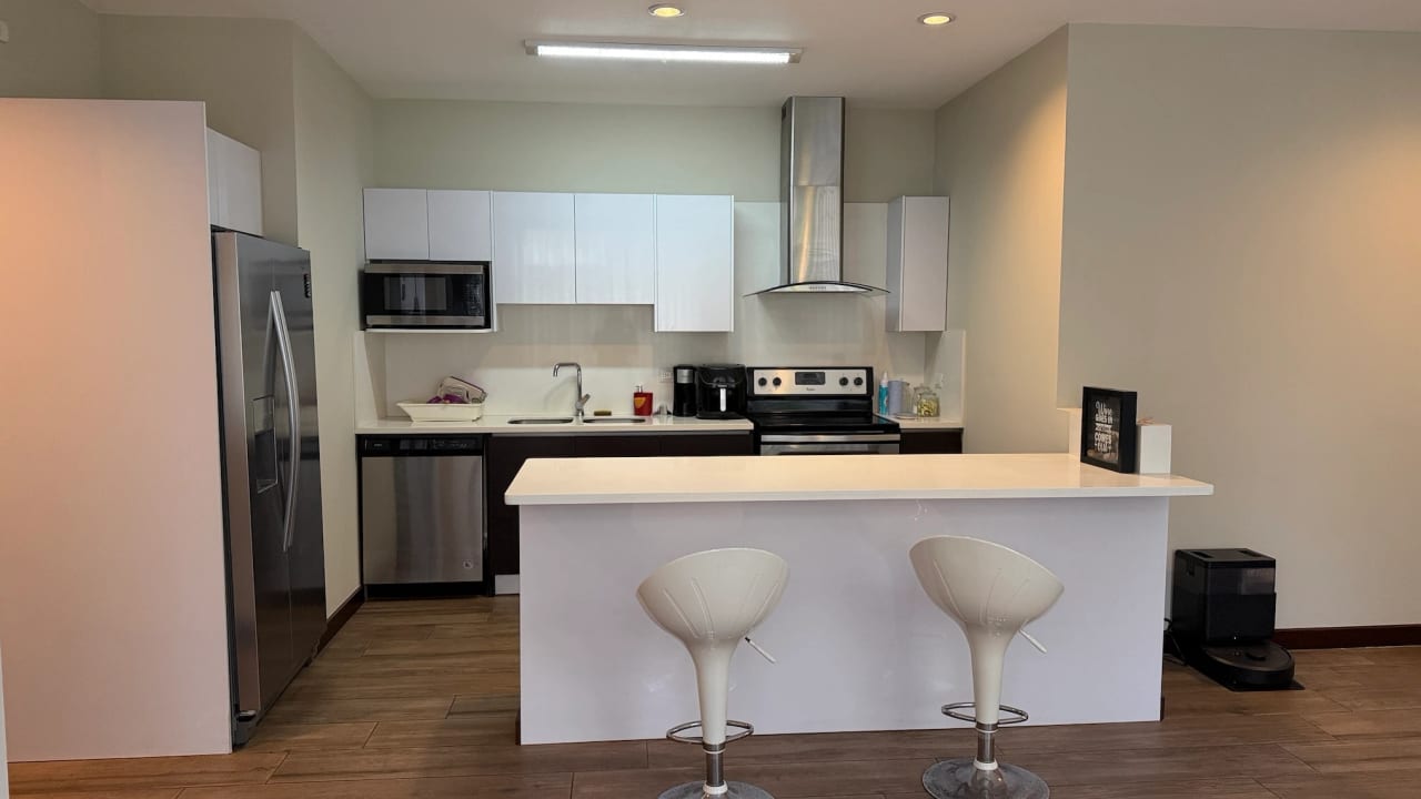 ALQUILER DE APARTAMENTO EN CUPERTINO — Apartamento en Alquiler en Cupertino Muxbal, Muxbal, Guatemala, Ciudad — foto 1 de 13
