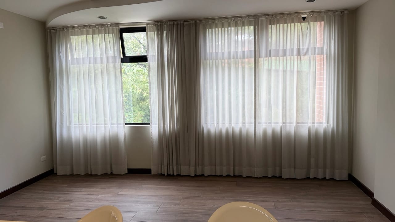 ALQUILER DE APARTAMENTO EN CUPERTINO — Apartamento en Alquiler en Cupertino Muxbal, Muxbal, Guatemala, Ciudad — foto 2 de 13