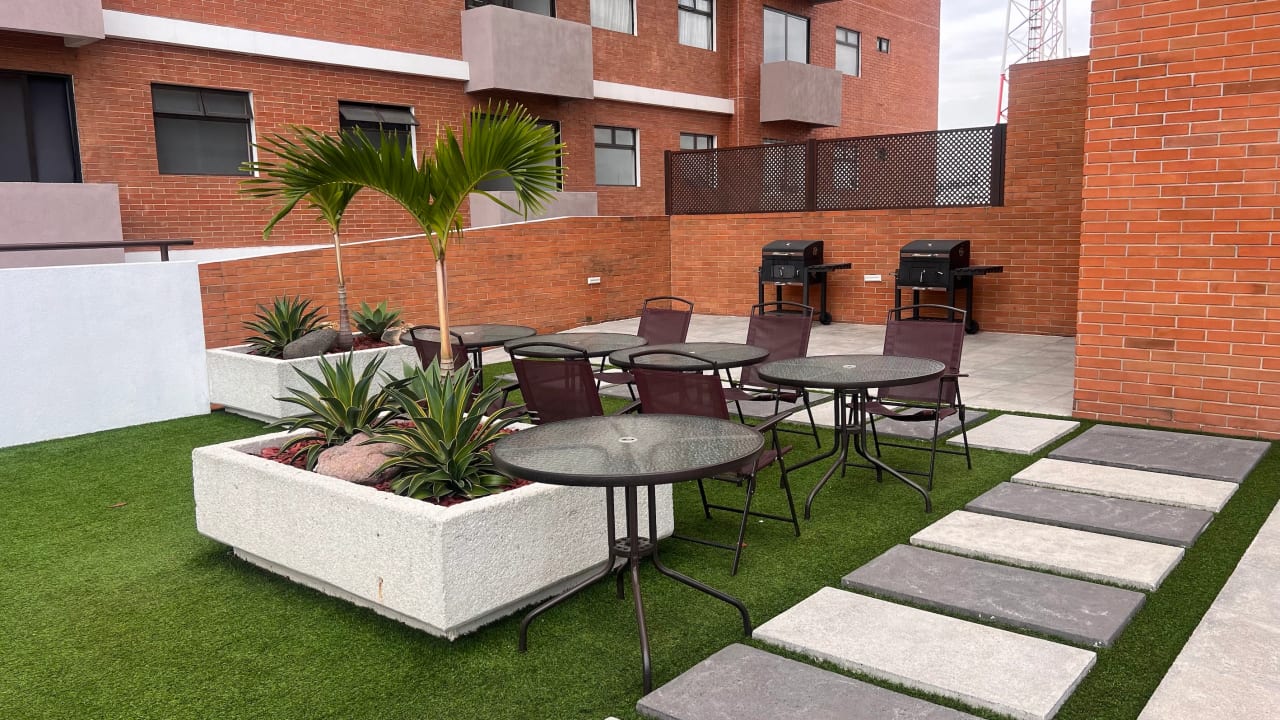 Alquiler de Apartamento en Petapolis Zona 12 — Apartamento en Alquiler en Petápolis, Zona 12, Guatemala, Ciudad — foto 12 de 13