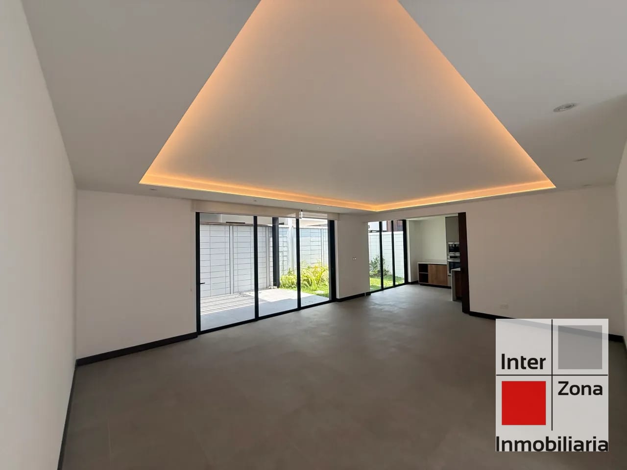 Casa en renta, Zona 10 — Casa en Alquiler en Zona 10, Guatemala, Ciudad — foto 4 de 17