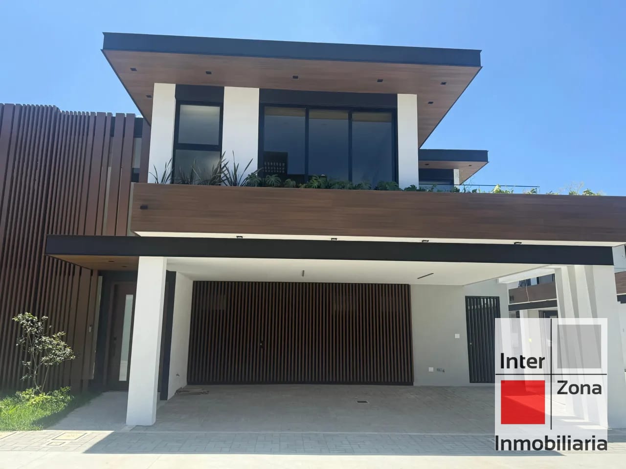 Casa en renta, Zona 10 — Casa en Alquiler en Zona 10, Guatemala, Ciudad — foto 16 de 17