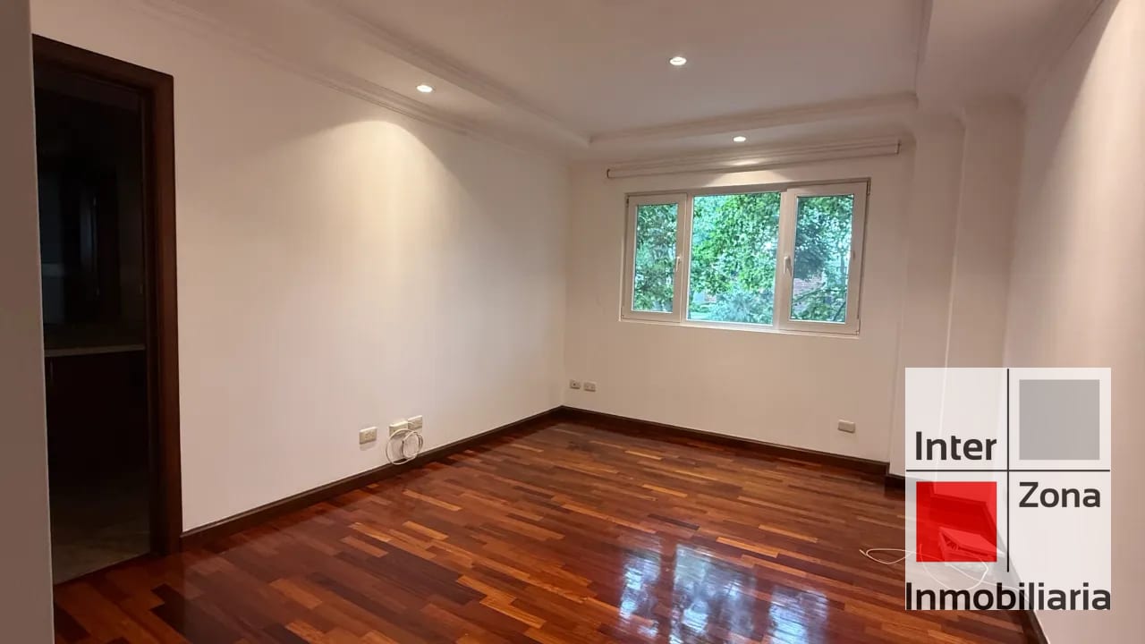 Apartamento en renta con habitación de servicio. Cayalá, Zona 16 — Apartamento en Alquiler en Encinos de Cayala, Zona 16, Guatemala, Ciudad — foto 9 de 12