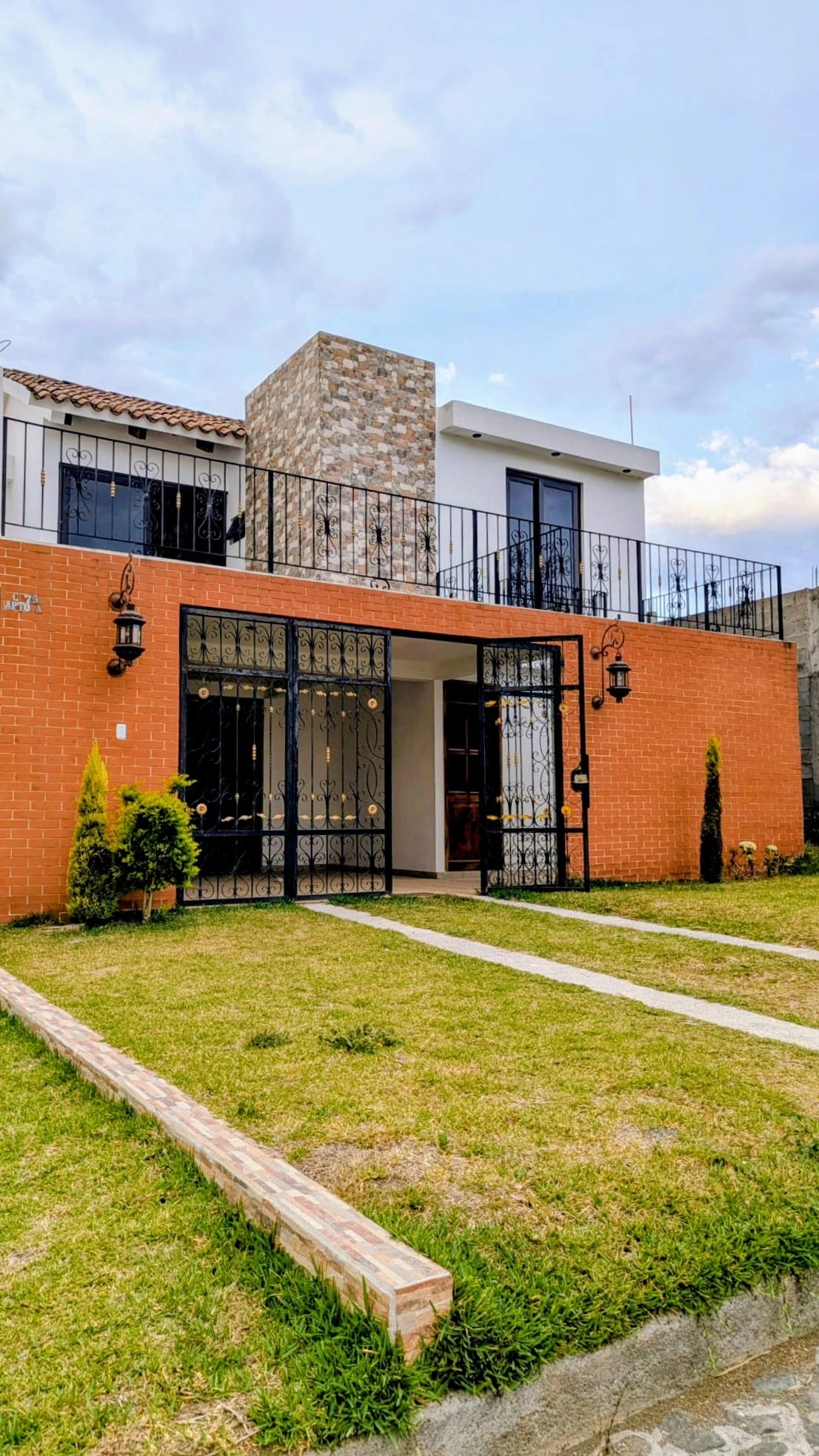 Cansa en venta a minutos de Antigua Guatemala — Casa en Venta en Antigua, Sacatepéquez — foto 1 de 10