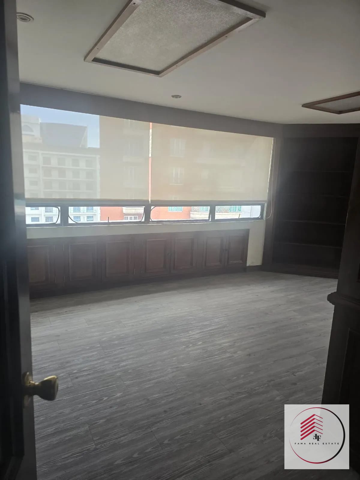 ALQUILER DE ESPACIOSA OFICINA EN EDIFICIO GEMINIS 10 EN ZONA 10 DE 140 M² — Oficina en Venta en Zona 10, Guatemala, Ciudad — foto 3 de 11