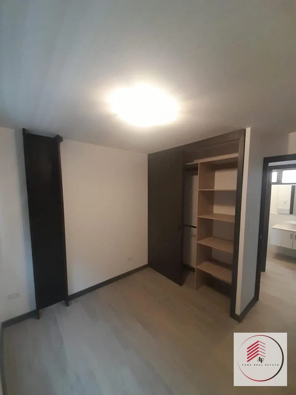 Alquilo Bonito Apartamento en Velure 16, Nivel 2 en zona 16 — Apartamento en Alquiler en Zona 16, Guatemala, Ciudad — foto 8 de 14