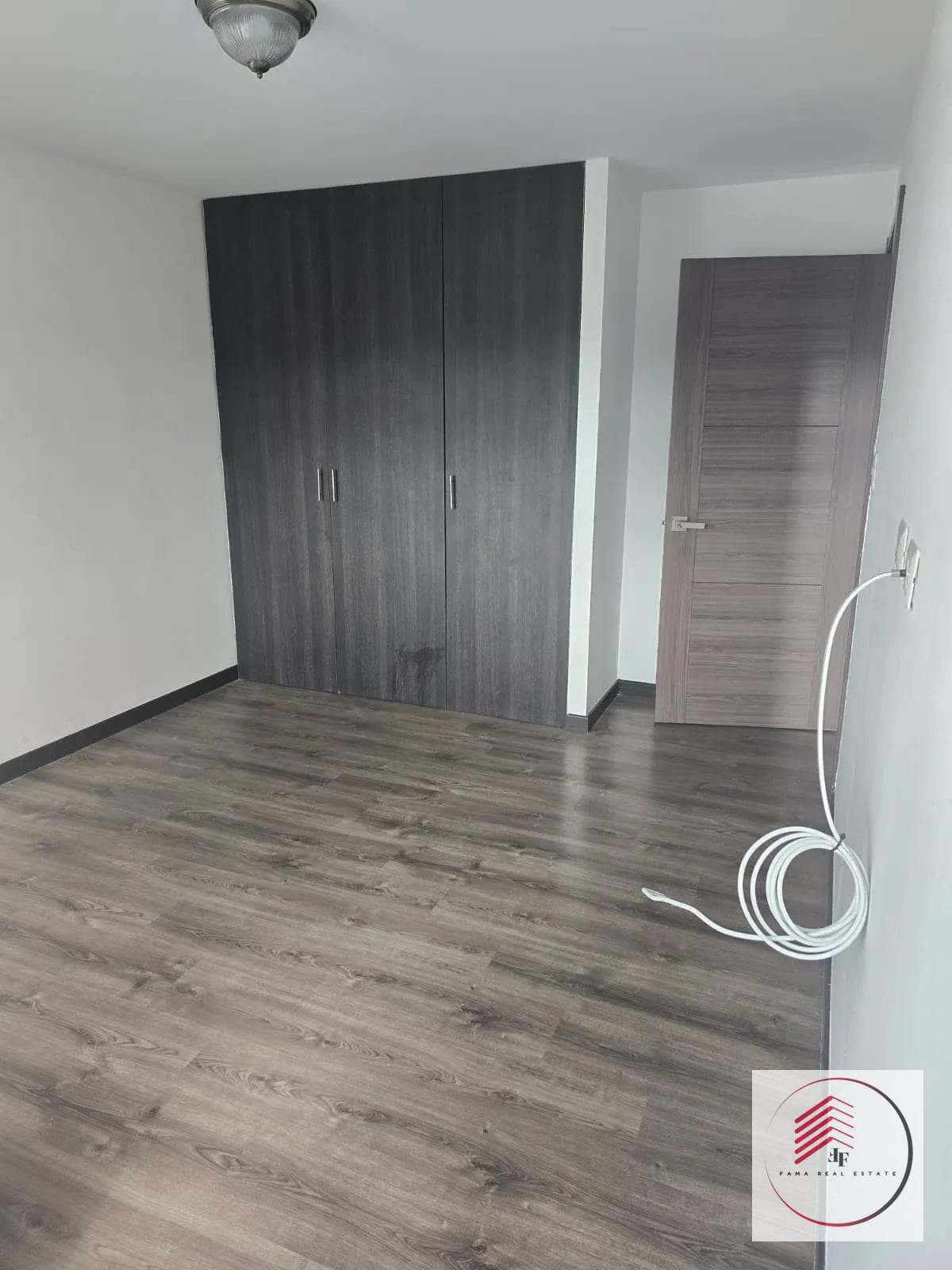 Renta de Hermoso Apartamento en Edificio Di Fiori Zona 7 Mateo Flores — Apartamento en Alquiler en Di Fiori, Zona 7, Guatemala, Ciudad — foto 9 de 17