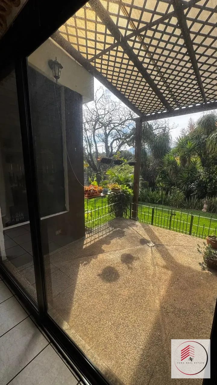Zona 8 de Mixco San Cristobal Amplia Casa con Extenso Jardin en Venta — Casa en Venta en Zona 8 Mixco, Guatemala, Ciudad — foto 10 de 10