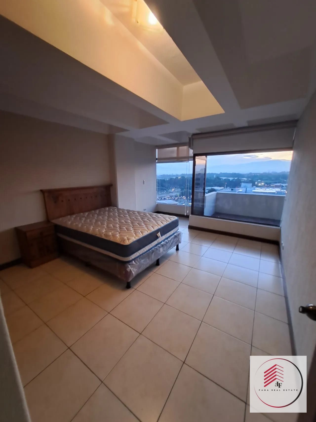 Remate de Apartamento en Edificio Reforma Obelisco Zona 9 — Apartamento en Venta en Reforma Obelisco, Zona 9, Guatemala, Ciudad — foto 11 de 17