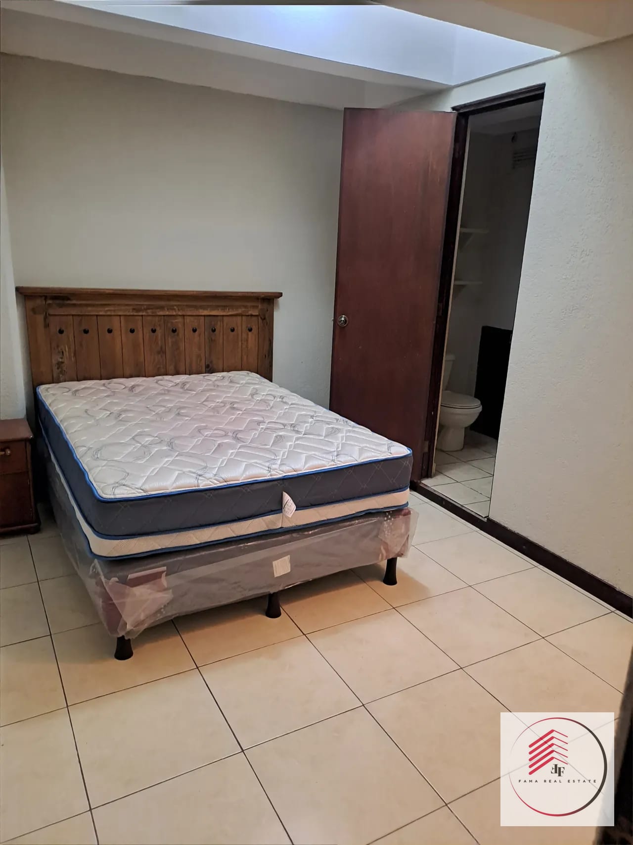 Remate de Apartamento en Edificio Reforma Obelisco Zona 9 — Apartamento en Venta en Reforma Obelisco, Zona 9, Guatemala, Ciudad — foto 12 de 17