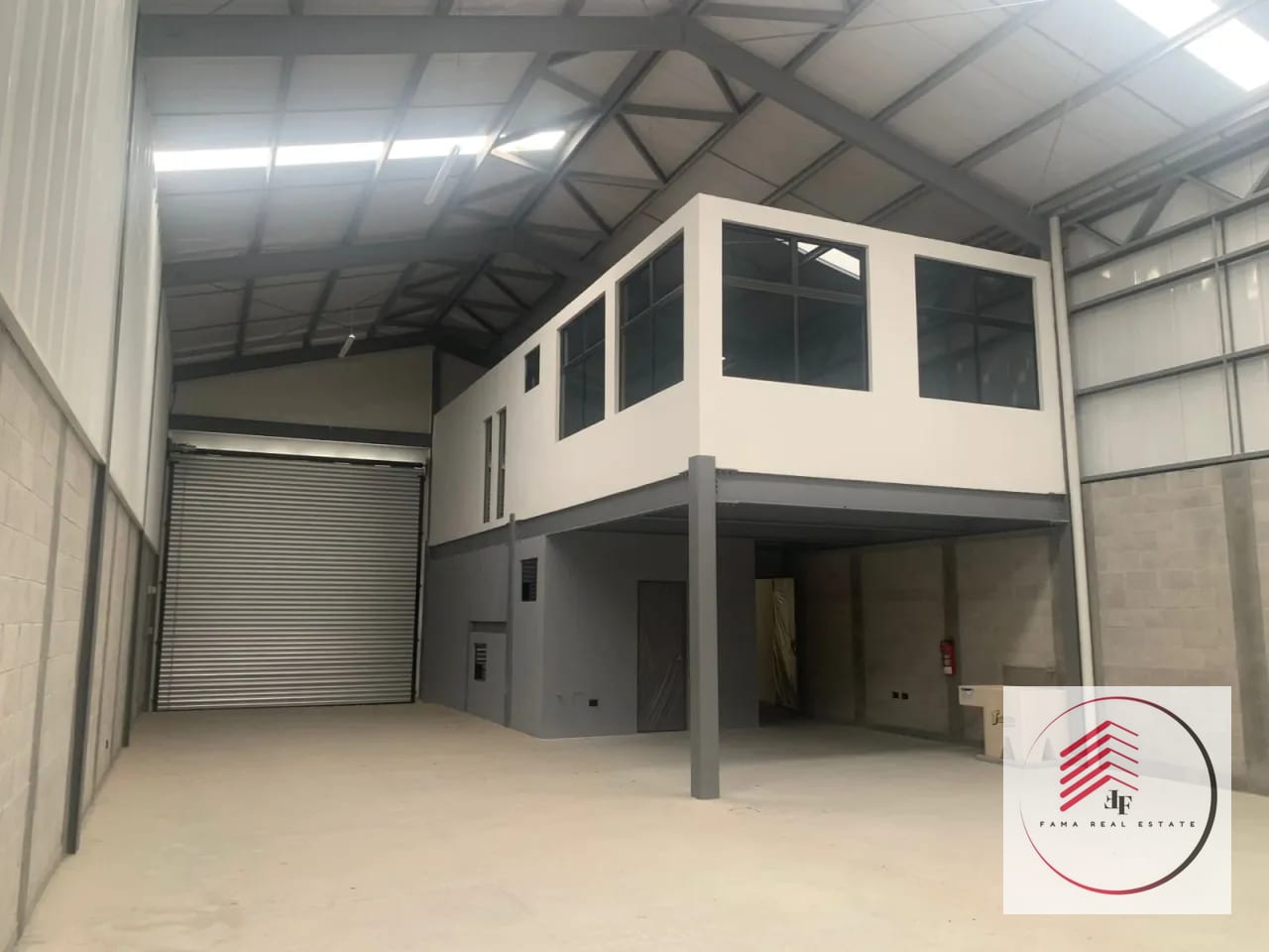 Venta de Exclusiva Ofibodega de Estreno en CAES en Complejo de Bodegas — Bodega / Ofibodega en Venta en Villa Canales, Guatemala, Ciudad — foto 6 de 11