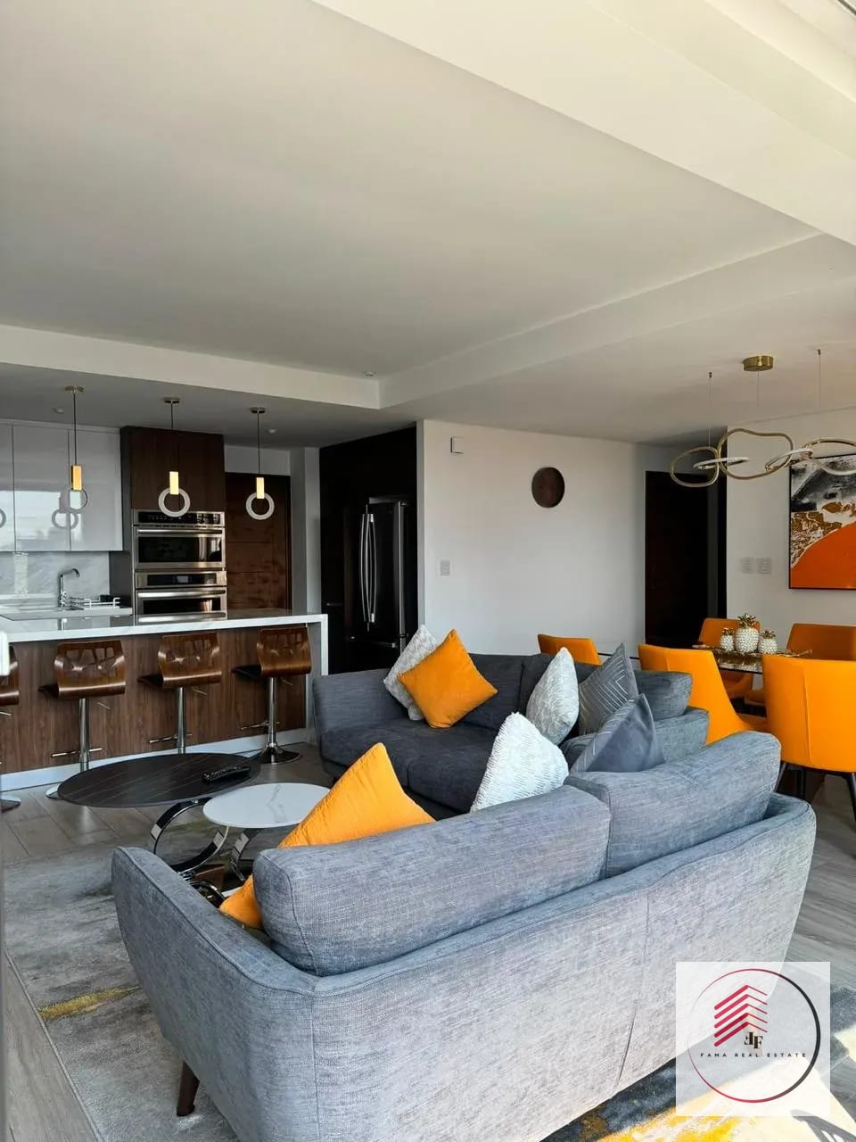 *apartamento en Renta Amueblado en Edificio Reserva Diez en Zona 10* — Apartamento en Alquiler en Reserva Diez, Zona 10, Guatemala, Ciudad — foto 5 de 17