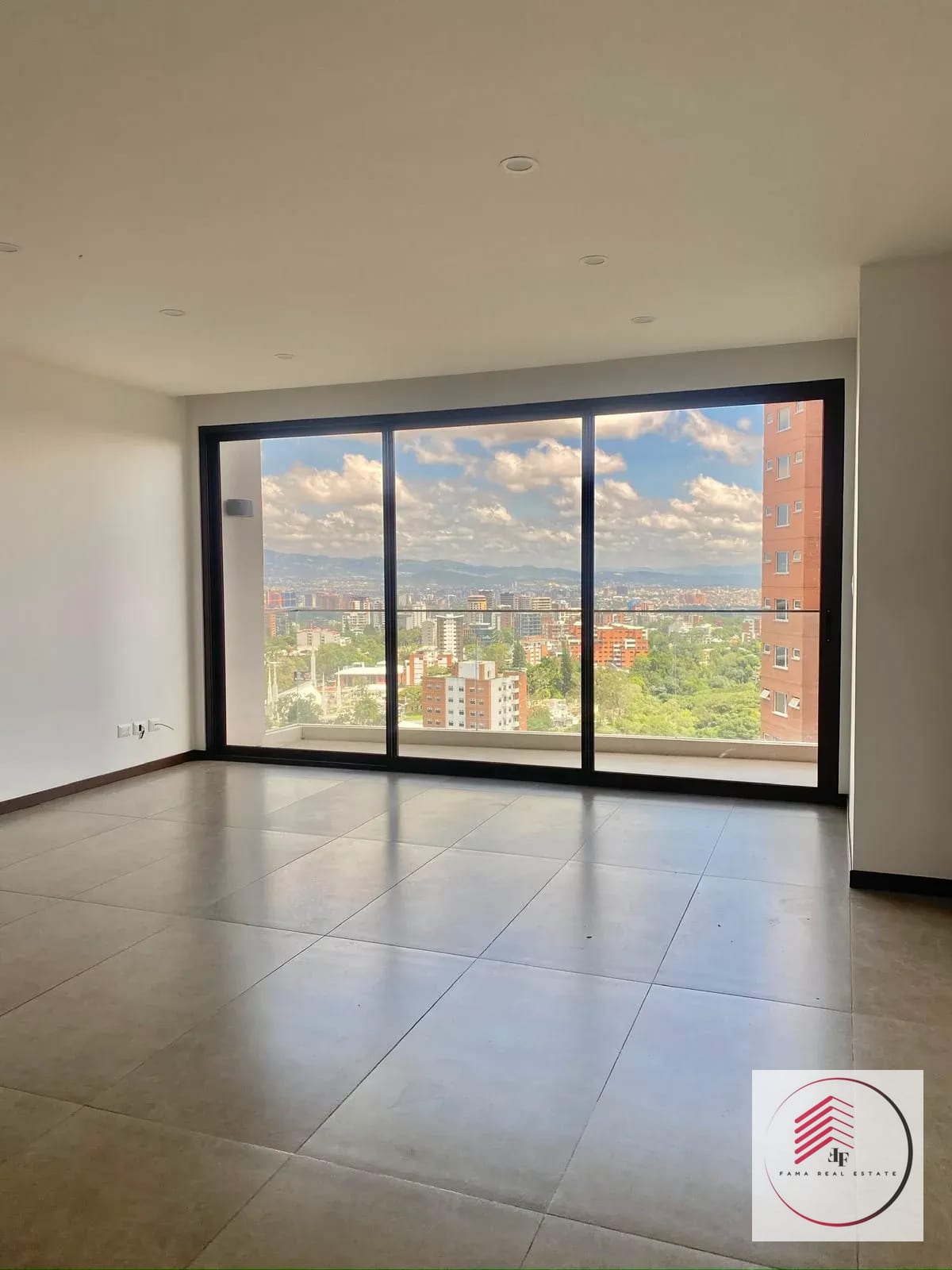 *Albero San Lazaro* Venta de Apartamento en Zona 15 — Apartamento en Venta en Albero San Lazaro, Zona 15, Guatemala, Ciudad — foto 1 de 17