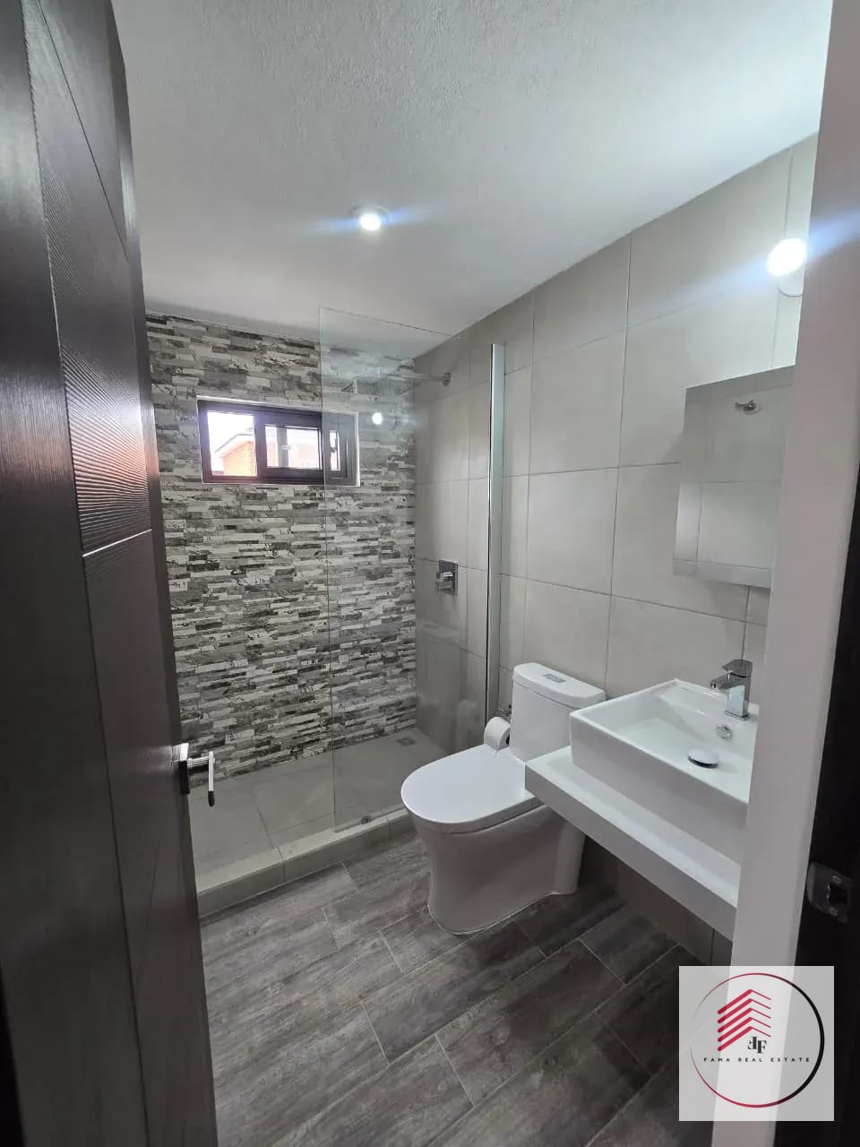 🏡 Casa en Renta en Condominio Alexandria, Fraijanes 📍 Km 17.9 CAES — Casa en Alquiler en Carretera a El Salvador, Guatemala, Ciudad — foto 3 de 17
