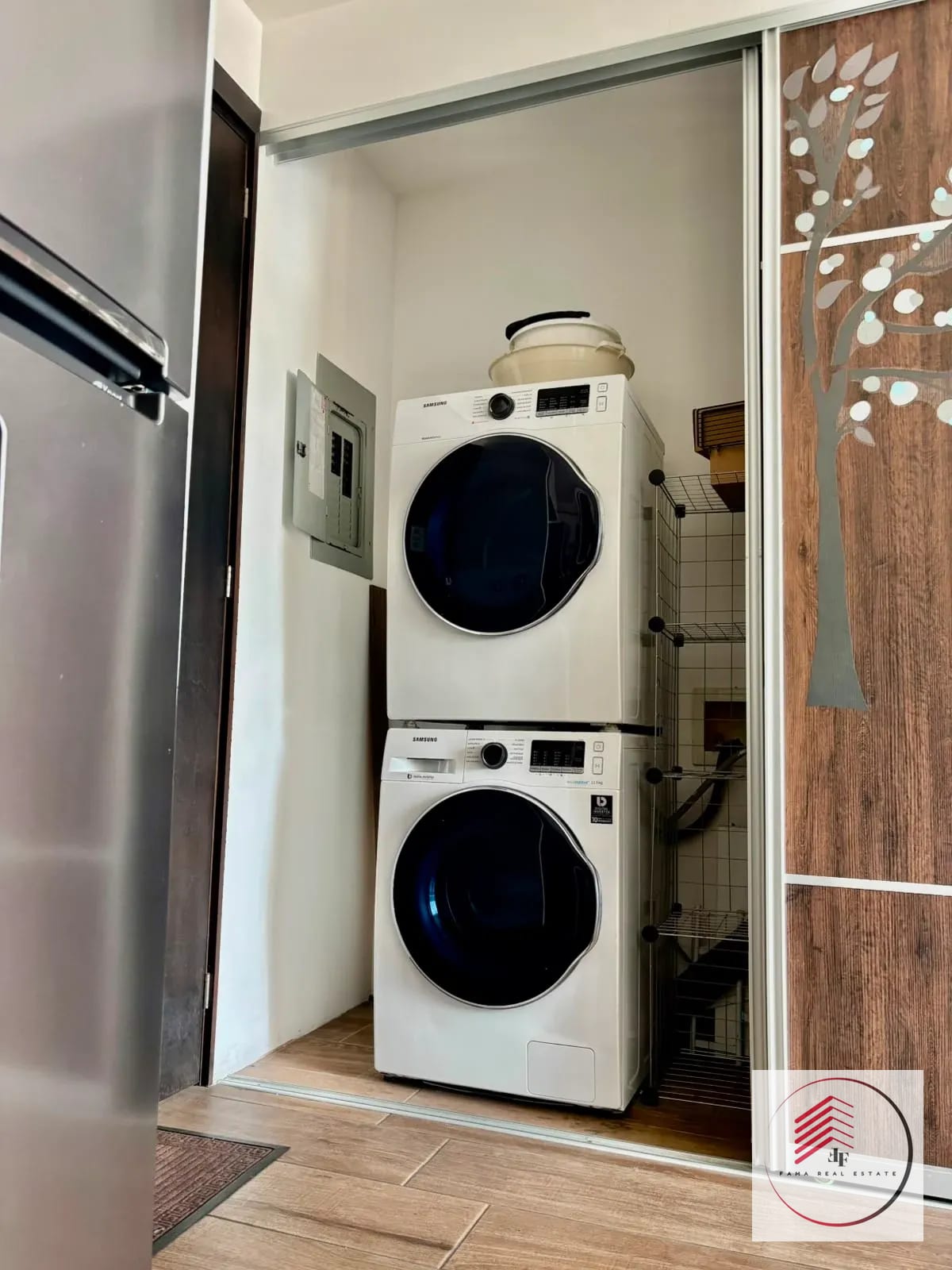 Vendo Apartamento en Zona 10 Edificio Vivalt 48 M² Amueblado — Apartamento en Venta en Vivalt, Zona 10, Guatemala, Ciudad — foto 10 de 13