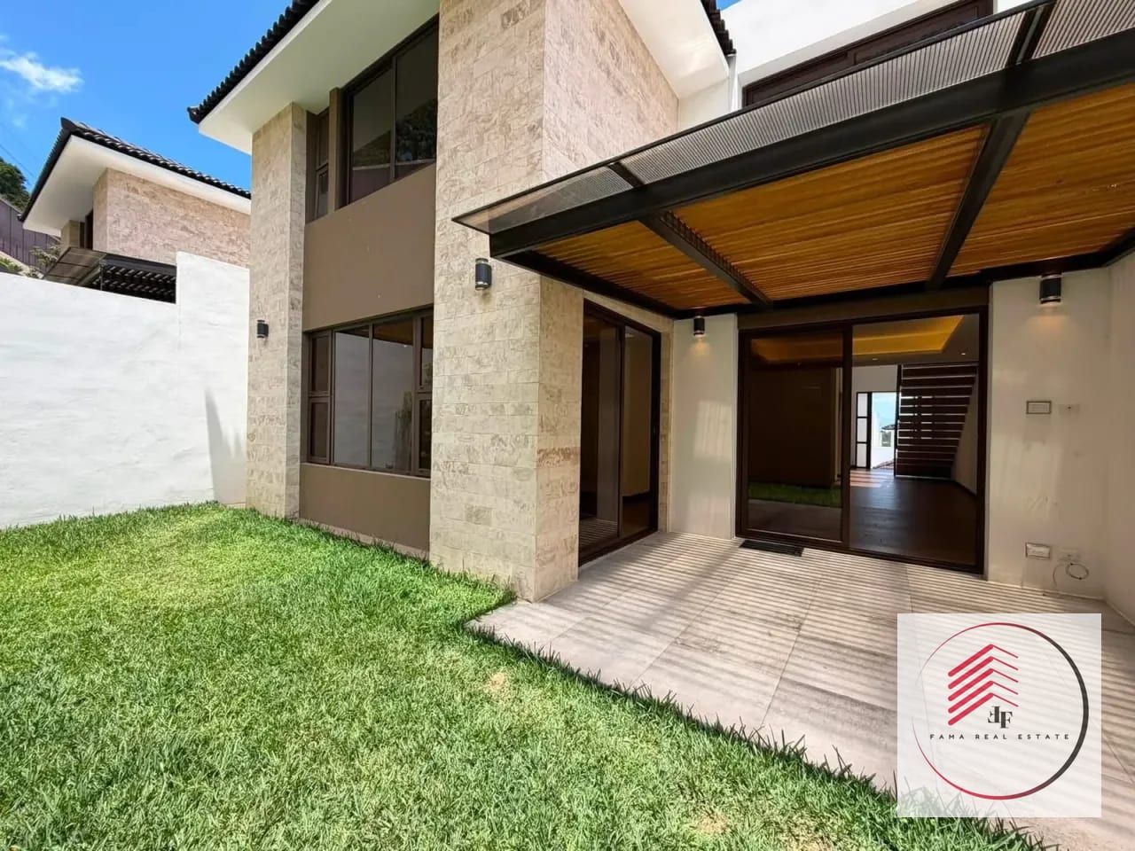 Alquilo Casa en Condominio la Reserva II, Lomas de San Isidro Zona 16 — Casa en Alquiler en Lomas de San Isidro - La Reserva, Zona 16, Guatemala, Ciudad — foto 7 de 9