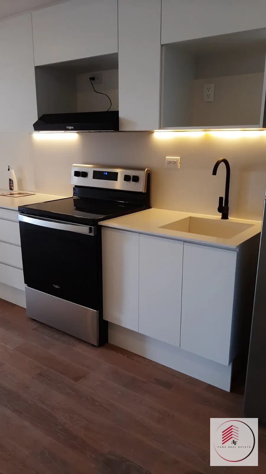 VENTA Apartamento de Céntrico zona 5 a 4 cuadras de Guardia de Honor — Apartamento en Venta en Céntrico, Zona 5, Guatemala, Ciudad — foto 6 de 9