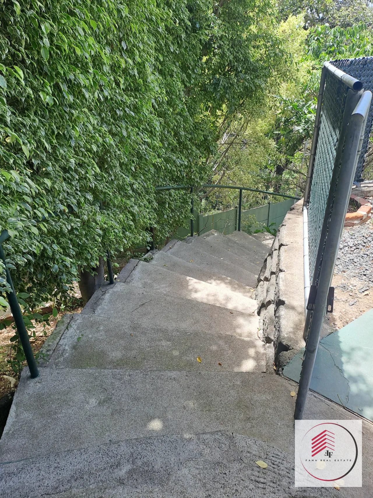 CASA DE UN NIVEL EN VENTA en Condominio Santa Barbara 2, San Cristóbal Mixco — Casa en Venta en Zona 8 Mixco, Guatemala, Ciudad — foto 15 de 17