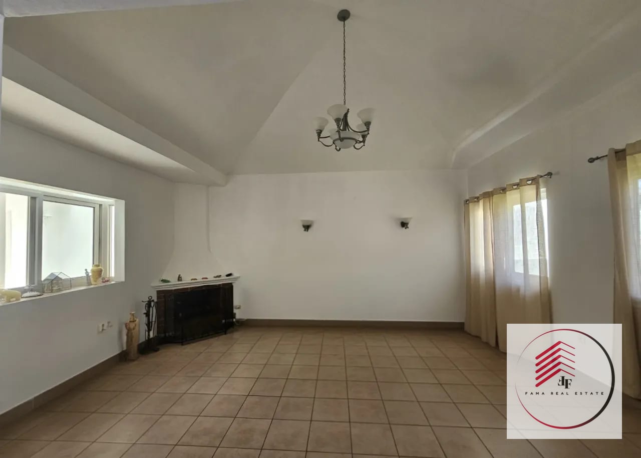 Amplia Casa de 1 nivel en VENTA km. 16.5 Entre Bosques, CAES â Casa en Venta en Carretera a El Salvador, Guatemala, Ciudad â foto 2 de 17