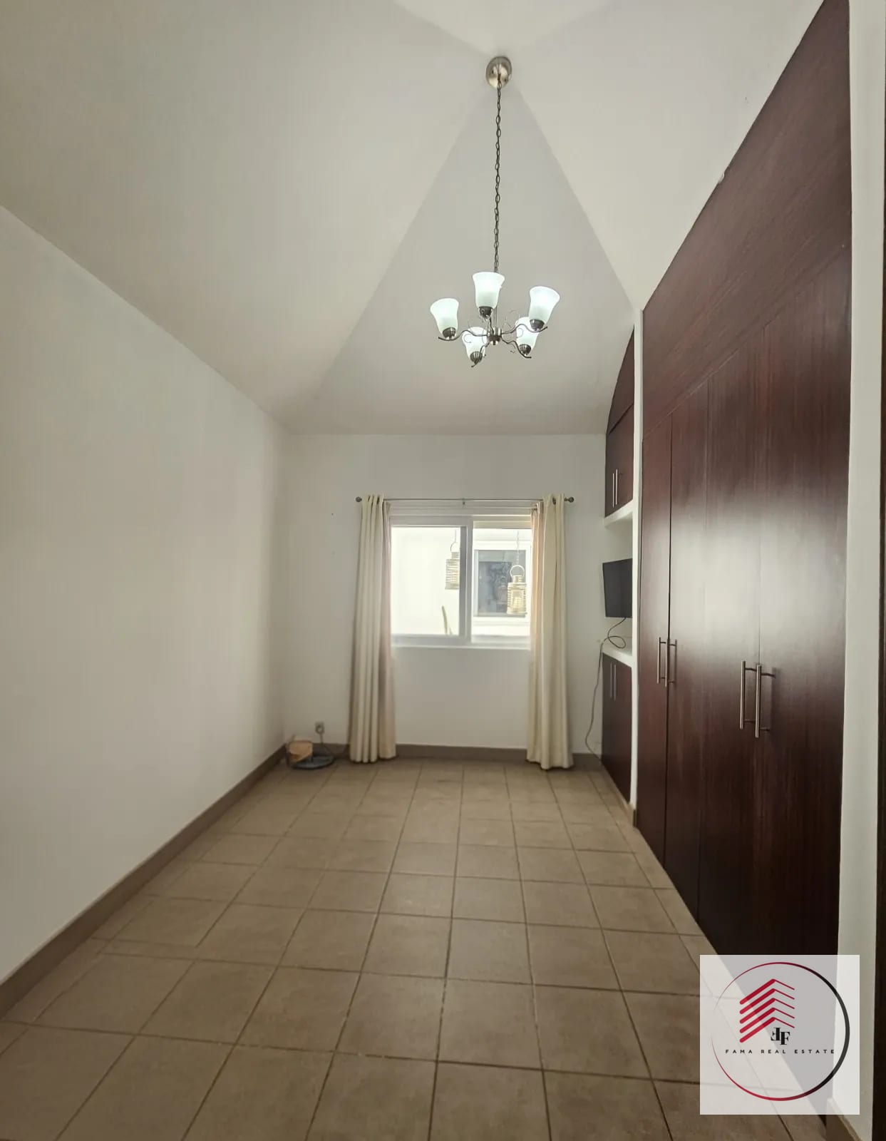Amplia Casa de 1 nivel en VENTA km. 16.5 Entre Bosques, CAES â Casa en Venta en Carretera a El Salvador, Guatemala, Ciudad â foto 6 de 17