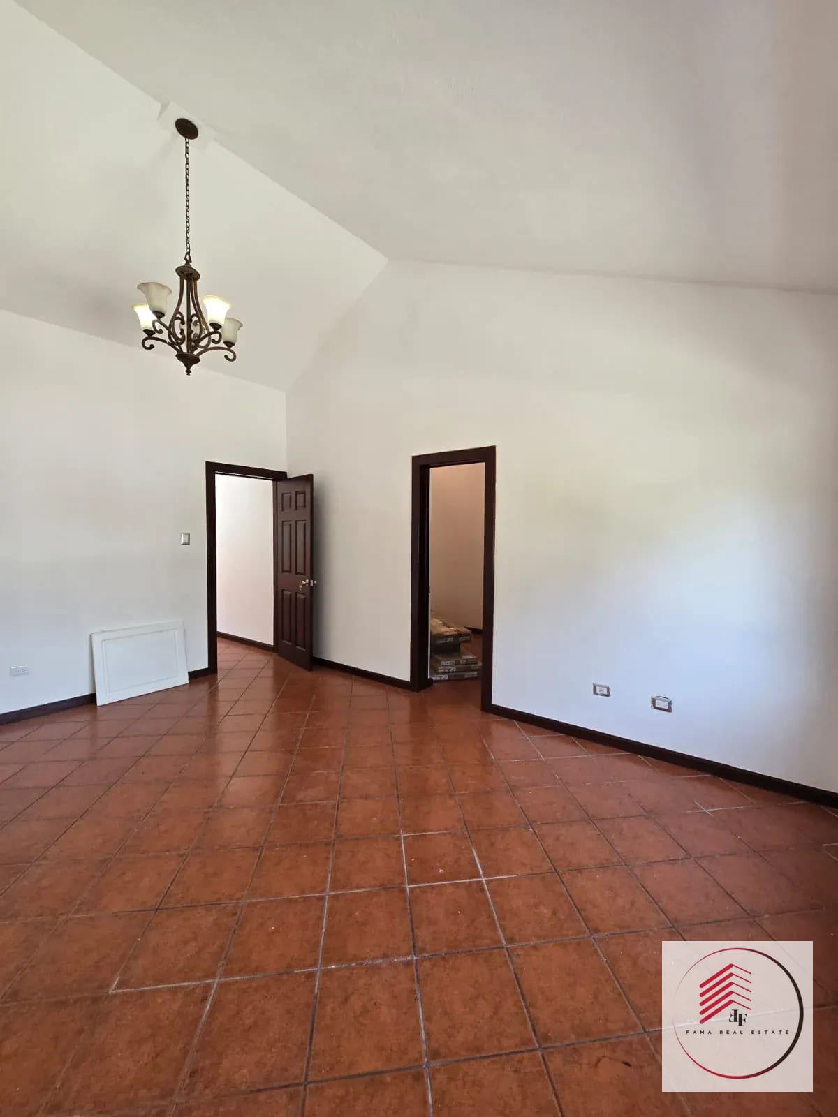 Alquilo Casa en CAES KM.16 Entra a San José Pinula Valles de Napa — Casa en Alquiler en Valles de Napa, Carretera a El Salvador, Guatemala, Ciudad — foto 13 de 17