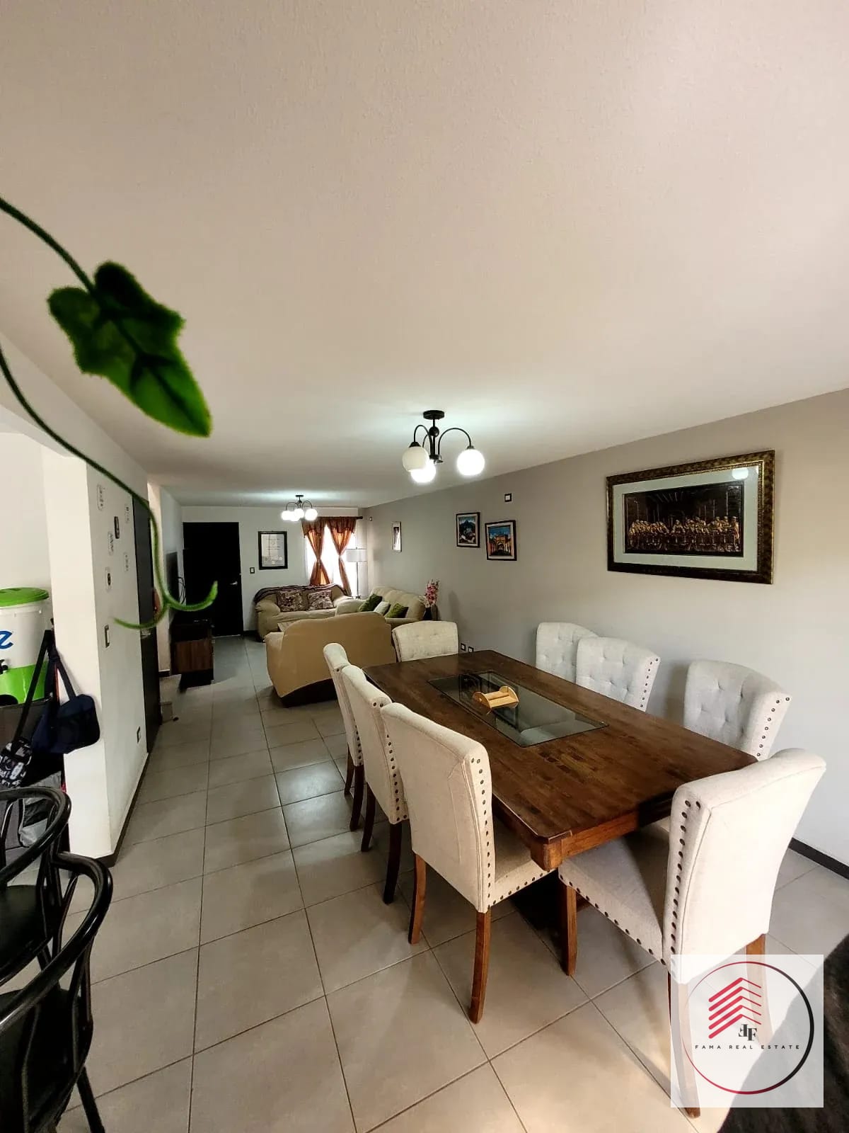 Ganga Venta Hermosa Casa en Cumbres de la Arboleda en KM 21.5 (CAES) — Casa en Venta en Cumbres de La Arboleda, Carretera a El Salvador, Guatemala, Ciudad — foto 13 de 17
