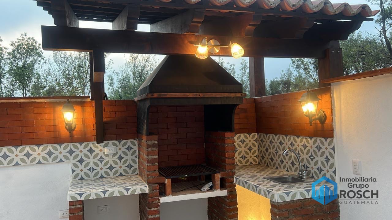 Casa Acogedora en Antigua Gardens — Casa en Venta en Antigua Gardens, Alotenango, Sacatepéquez — foto 7 de 17