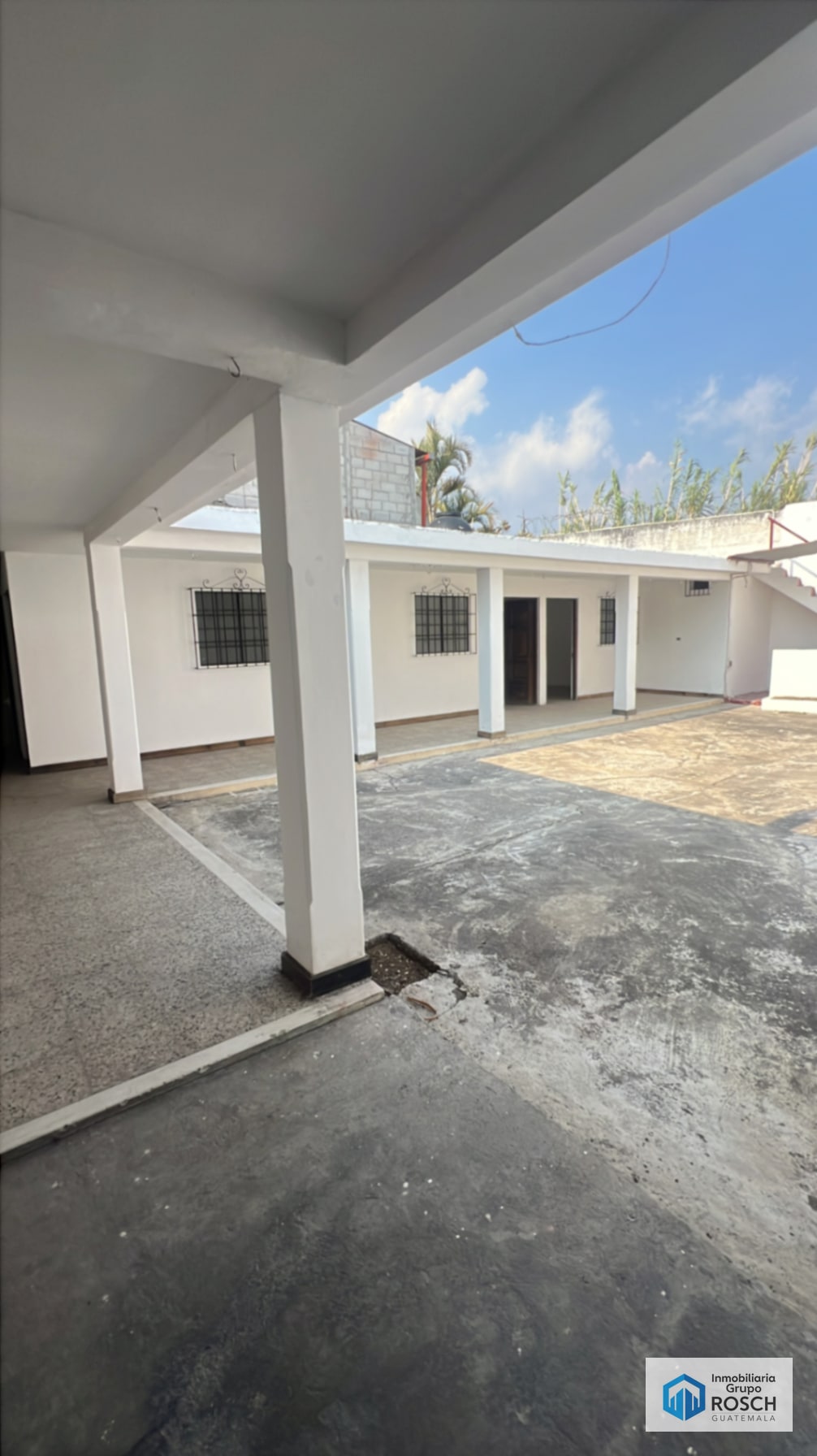 Casa en Venta para Remodelar Antigua Guatemala — Casa en Venta en Dentro del Casco, Antigua, Sacatepéquez — foto 2 de 6