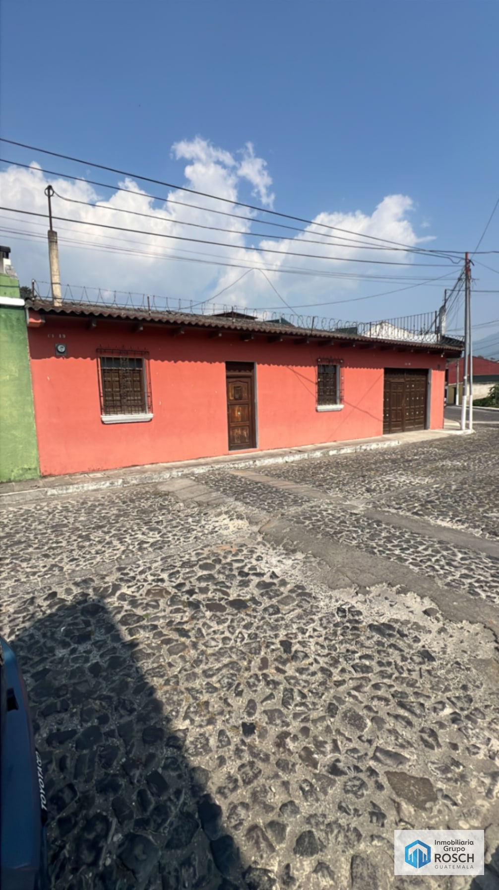 Casa en Venta para Remodelar Antigua Guatemala — Casa en Venta en Dentro del Casco, Antigua, Sacatepéquez — foto 1 de 6