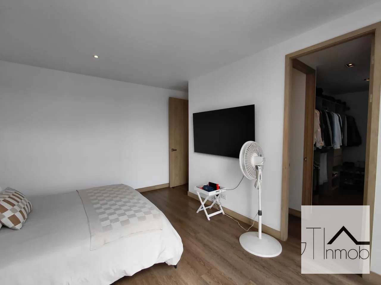 amplio apartamento zona 15 — Apartamento en Alquiler en Trivá, Zona 15, Guatemala, Ciudad — foto 11 de 17