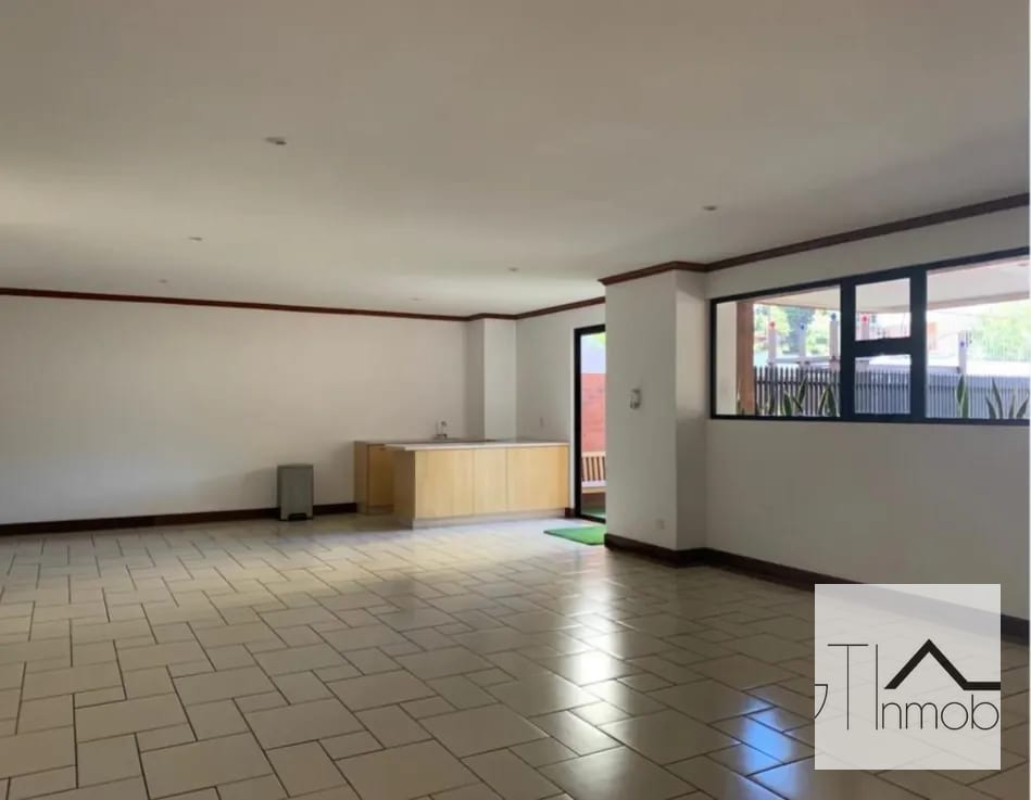 Apartamento en renta zona 10 nivel 12 — Apartamento en Alquiler en Altos de Santa Clara, Zona 10, Guatemala, Ciudad — foto 12 de 17