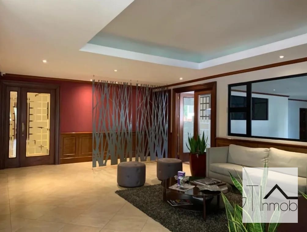 Apartamento en renta zona 10 nivel 12 — Apartamento en Alquiler en Altos de Santa Clara, Zona 10, Guatemala, Ciudad — foto 13 de 17